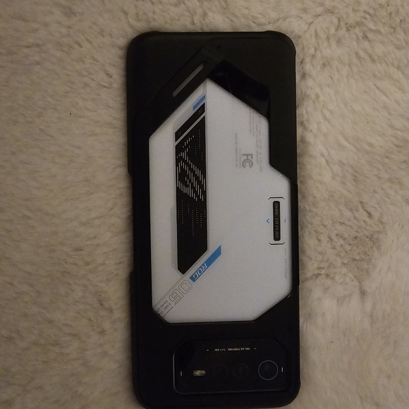 Asus rog6 - Picture 4 of 9